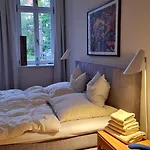 Eg-apartment Mit Terrasse In Goerlitzer Innenstadtlage!